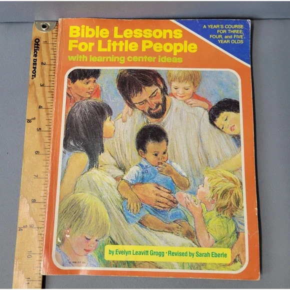 Vintage Bible Lessons for Little People Book 1980 Paperback by Evelyn Grogg